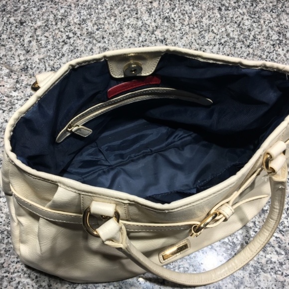 Tommy Hilfiger Cream All Leather Satchel - Picture 8 of 9